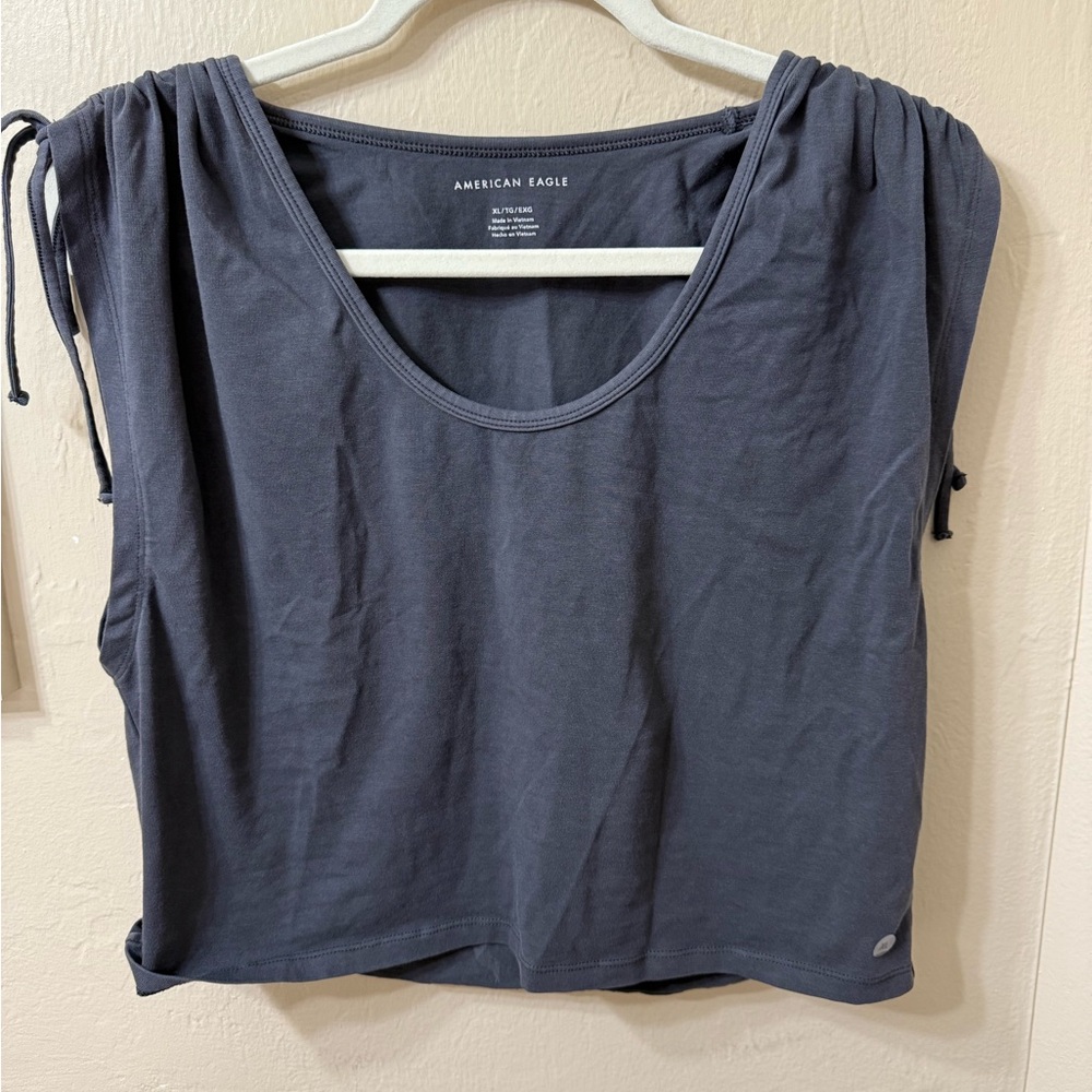 American Eagle 🦅 sz xl top. NWT